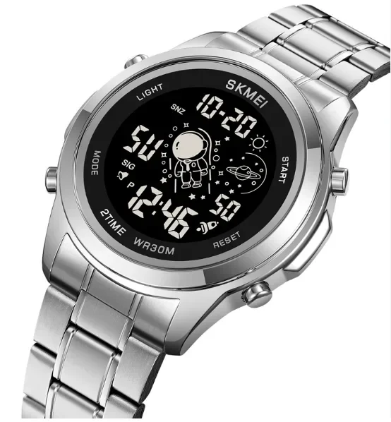 SKMEI Luxury Astronaut Digital Watch for Men – Premium Stainless Steel Strap