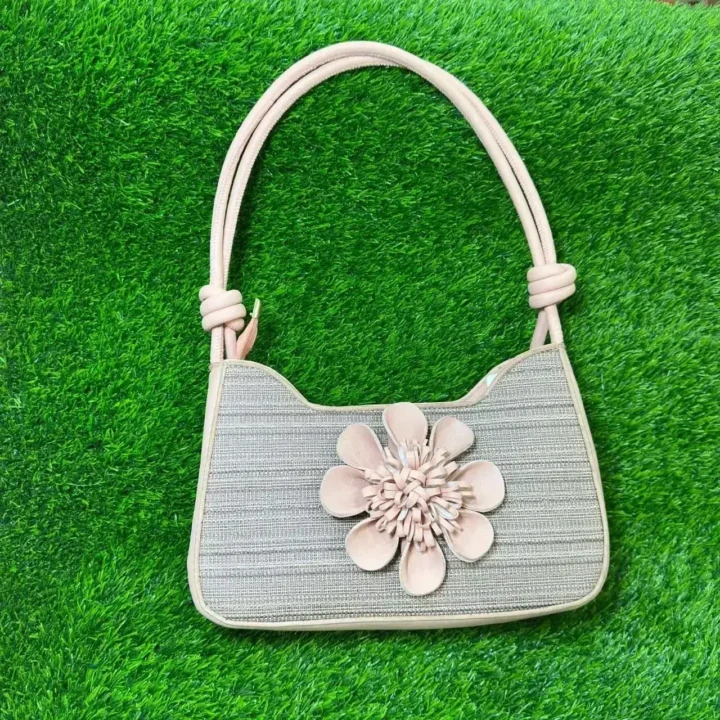 Elegant Floral Accent Summer Jute-Style Shoulder Bag
